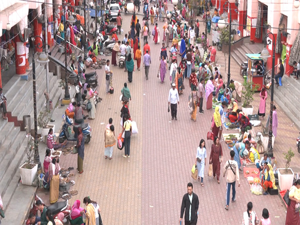Frequent road blockades cripple economy and daily life in Manipur (Photo/ANI) 