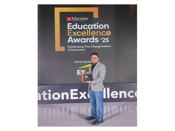 Oliveboard Wins ‘Outstanding Digital Test Preparation Solution Provider’ at Education Excellence Awards 2025 by The Economic Times