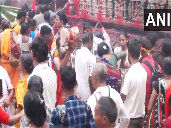 Large number of devotees arrived at Kamakhya Temple in Guwahati (Photo/ANI)