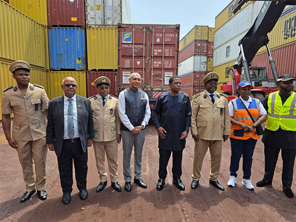 Cameroon's Minister of Territorial Administration Paul Atanga Nji and India's High Commissioner to Cameroon,Vijay Khanduja (Image Credit: Facebook/IndiainCameroon)