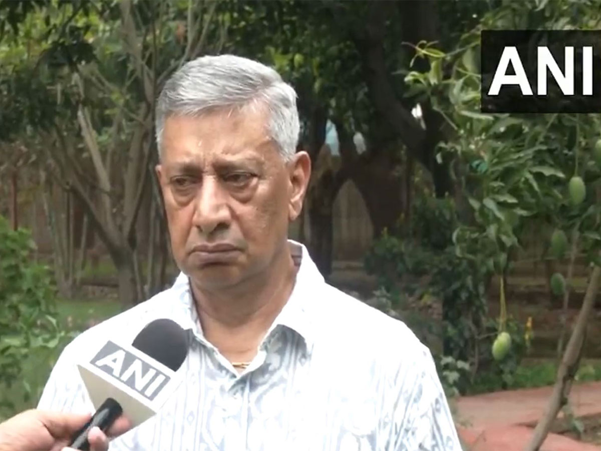 Former Jammu and Kashmir DGP SP Vaid (Photo/ANI)
