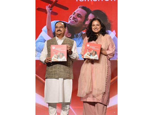 JP Nadda Union Minister of Health and Family Welfare along with Prabha Narasimhan, Managing Director & CEO, Colgate-Palmolive (India) Limited