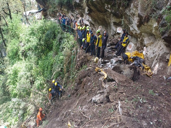 Rescue operations continue in Uttarakhand's Jankichatti after landslide on Yamunotri yatra route (Photo/ANI)