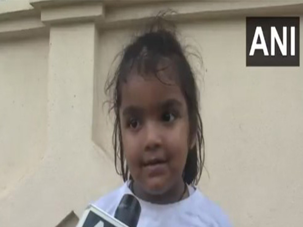 Vashi interactin with media after gettind admission (Photo/ANI)