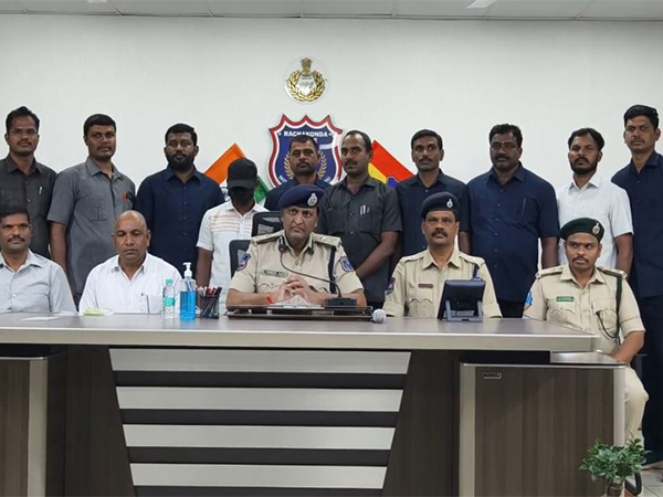 Police officials with the accused arrested on Wednesday. (Photo/ANI) 