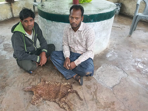 Joint operation by Gujarat Forest Department, WCCB cracked down on illegal wildlife trade in Valsad (Photo/ANI)