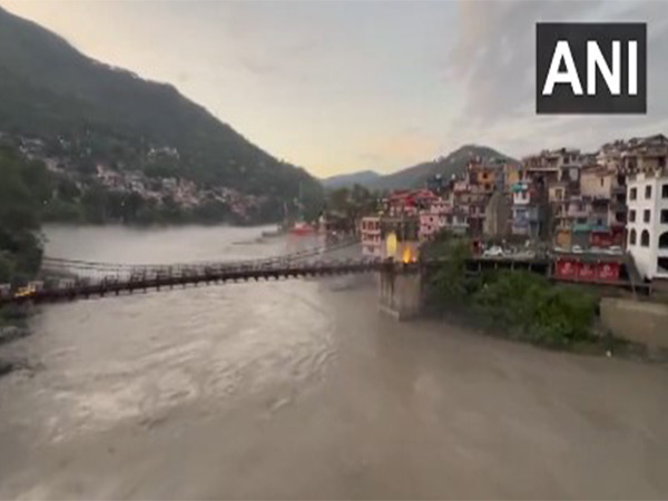 The water level in the Beas River has recently increased due to continuous heavy rainfall in Mandi. (Photo/ANI)