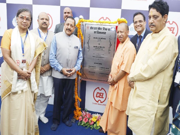 Uttar Pradesh Chief Minister Yogi Adityanath, Union MoS Jitendra Singh and other officials at inauguration event (Photo/X@myogiadityanath) 