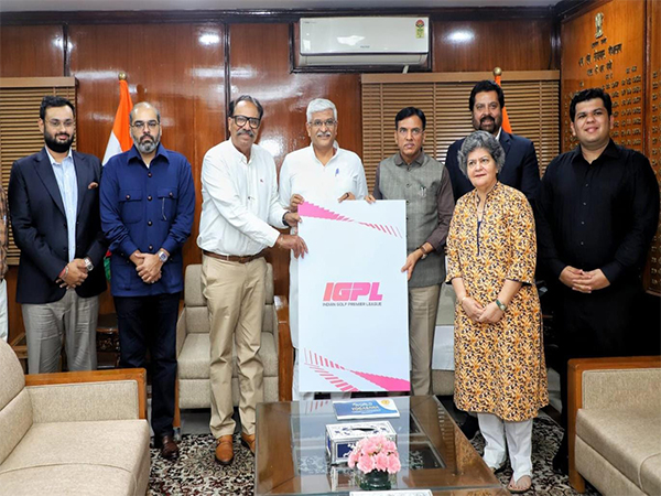 Indian Golf Union officials meeting Sports Minister Mansukh Mandaviya (Image: IGU media)