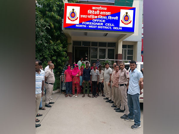 Police apprehended 18 illegal Bangladeshi nationals in Ashok Vihar (Photo/ANI)