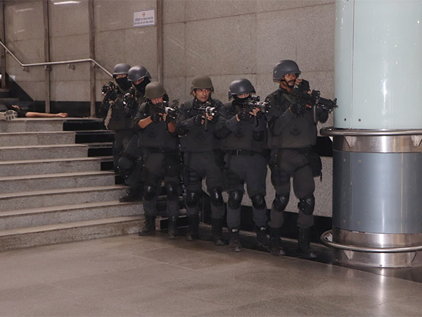Visuals from the mock drill at Rajiv Chowk metro station (Photo Credit: CISF)