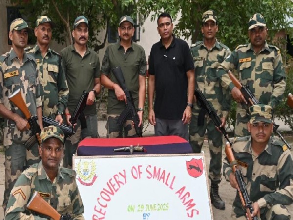 BSF seizes arm, drugs on Punjab Border (Photo/ANI)