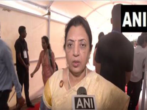 Shiv Sena leader Manisha Kayande (Photo/ANI) 