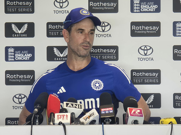 India assistant coach Ryan ten Doeschate (Photo: ANI)