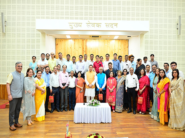 Uttarakhand Chief Minister Dhami interacts with medical fraternity (Photo/ANI) 