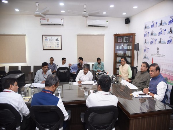 Assam CM Himanta Biswa meets Union Minister Nitin Gadkari in New Delhi (Photo/X @himantabiswa) 