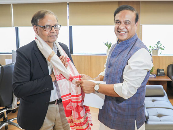Assam CM Himanta Biswa Sarma meets Chairman of 16th Finance Commission Arvind Panagariya (Photo/ANI)