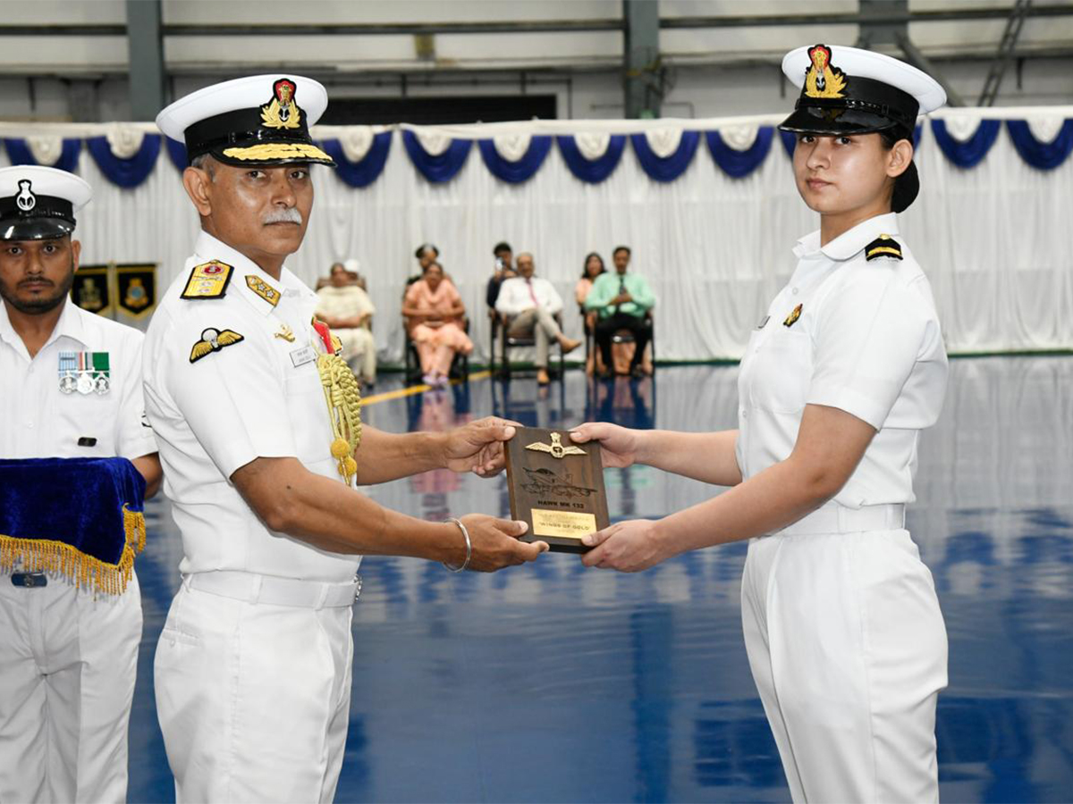 Astha Poonia becomes Indian Navy's first woman fighter pilot (Photo/PIB)