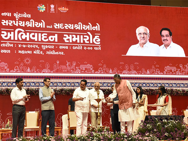 Chief Minister Bhupendra Patel felicitates newly elected Sarpanchs (Photo/ANI) Chief Minister Bhupendra Patel felicitates newly elected Sarpanchs (Photo/ANI)