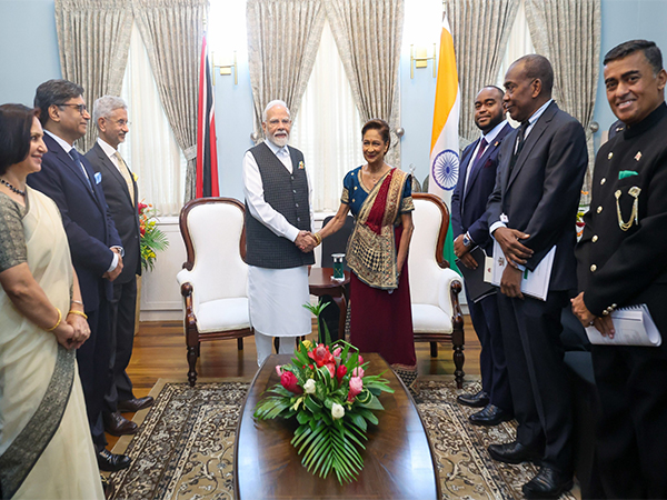 PM Narendra Modi with his Trinidad and Tobago counterpart Kamla Persad-Bissessar (Photo/X@MEAIndia)