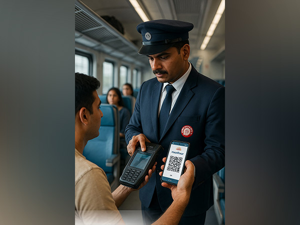 mAadhar app (Photo/ West Central Railway) 