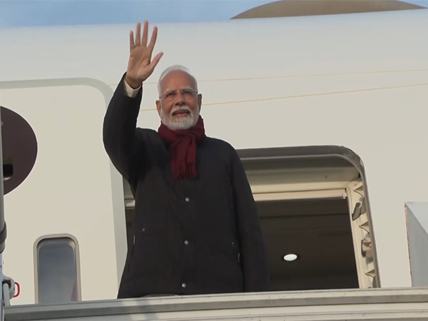 Prime Minister Narendra Modi departs from Argentina ( Photo/ANI) Prime Minister Narendra Modi departs from Argentina ( Photo/ANI)