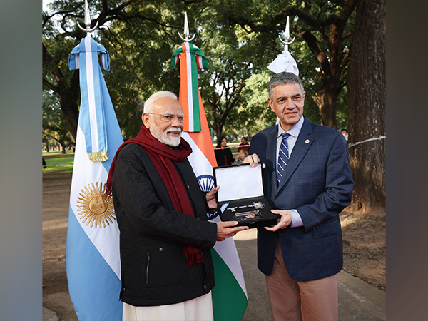 PM Modi conferred with Key to City of Buenos Aires (Photo/X@narendramodi)