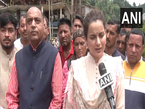  Jairam Thakur,  Kangana Ranaut (Image source/ANI) 