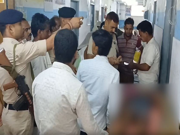 Father-son duo shot at while sleeping in Bihar’s Araria (Photo/ANI) 