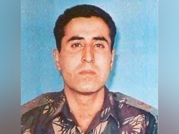 Captain Vikram Batra (photo @rajnathsingh)
