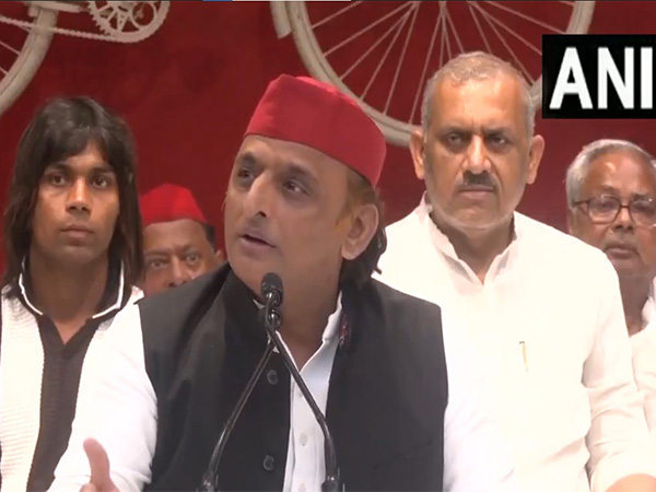 Samajwadi Party chief Akhilesh Yadav (Photo: ANI) Samajwadi Party chief Akhilesh Yadav (Photo: ANI)