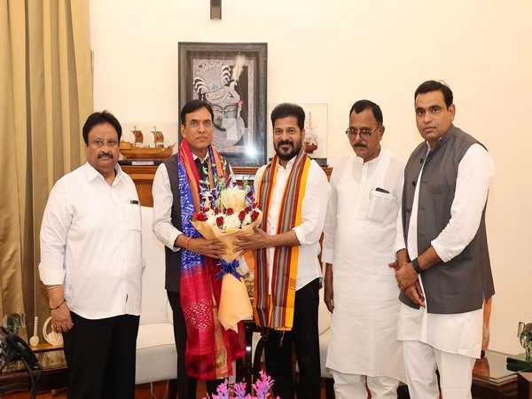 CM Revanth Reddy meets Union Sports Minister Mandaviya (Photo/ANI)