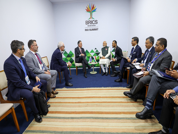 Prime Minister Narendra Modi meets Uruguay President, Yamandu Orsi, on the sidelines of the BRICS Summit in Rio de Janeiro, Brazil (Photo/@narendramodi)