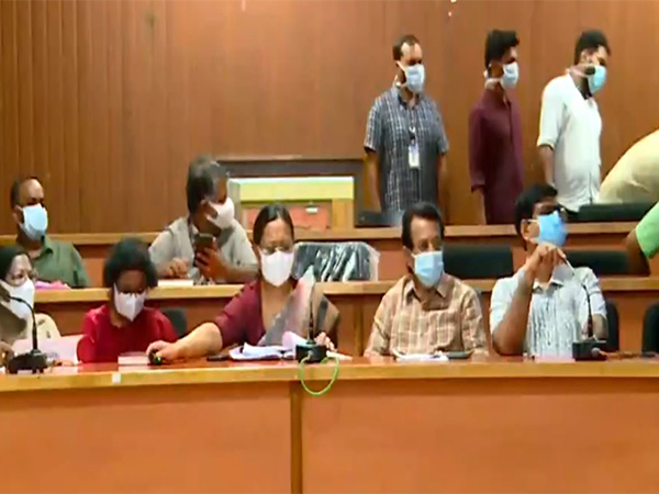  Kerala Health Minister Veena George chairs review meeting (Photo/PRD Malappuram)