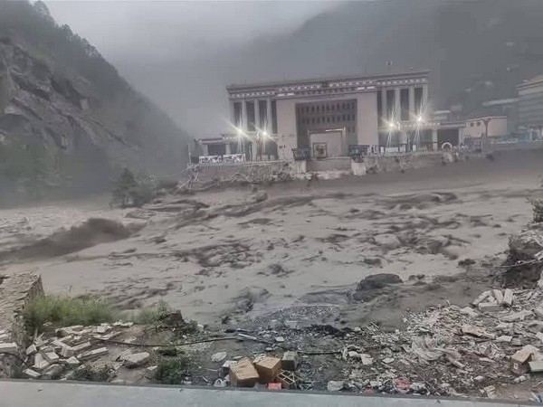Flash floods in Nepal wash away border bridge with China