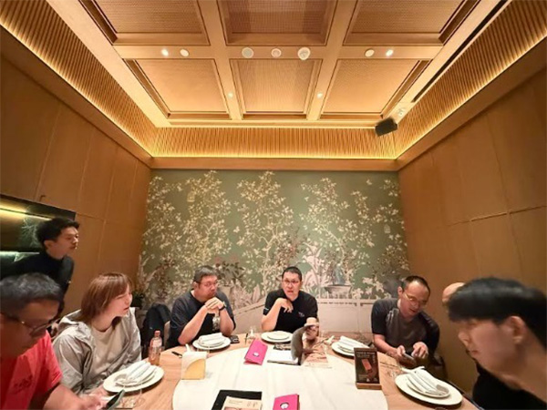 Artful & deliberate balance, that’s Raskuan’s quiet power