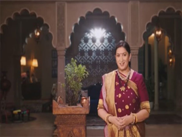 Smriti Irani in 'Kyunki Saas Bhi Kabhi Bahu Thi' promo (Image source: Instagram/ @starplus)
