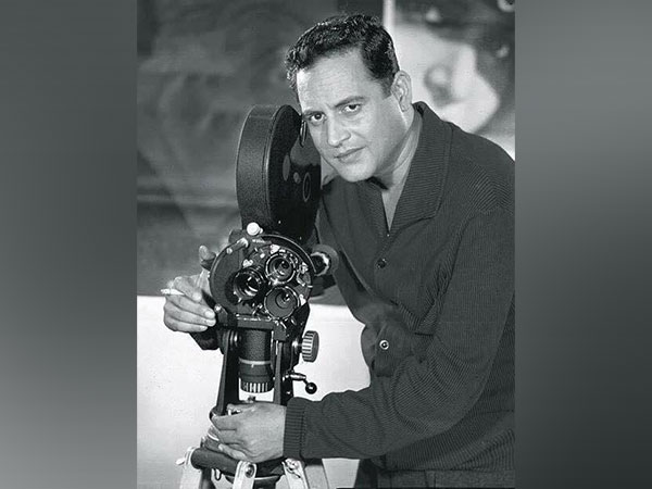 Legendary Guru Dutt (Image source: Film History Pics)