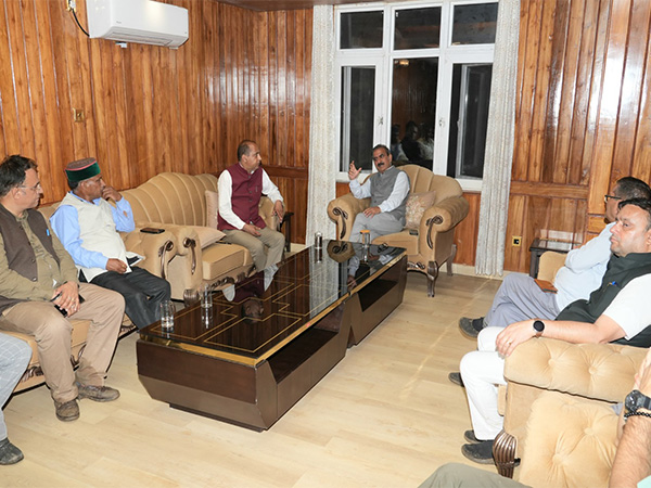 CM Sukhvinder Singh Sukhu holds meeting with LoP Jai Ram Thakur (Photo/ANI) CM Sukhvinder Singh Sukhu holds meeting with LoP Jai Ram Thakur (Photo/ANI)