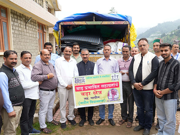 Himachal CM Sukhwinder Singh Sukhu with the relief material (Photo/ANI) Himachal CM Sukhwinder Singh Sukhu with the relief material (Photo/ANI)