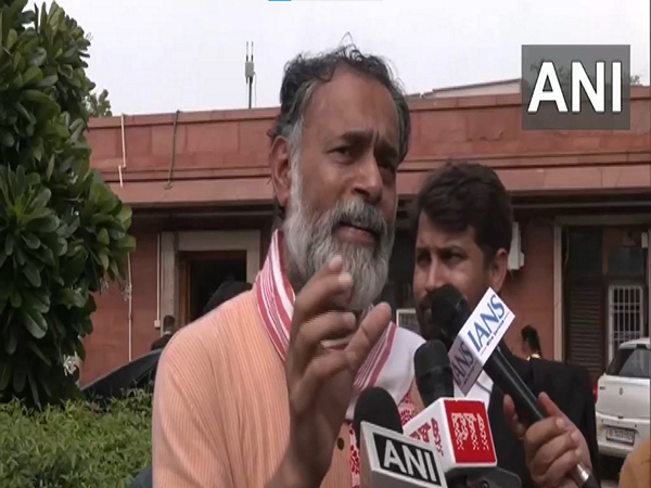 Swaraj Party leader Yogendra Yadav (Photo/ANI)