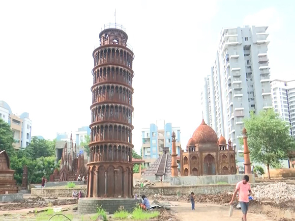 Replica of Leaning Tower of Pisa and Taj Mahal created from waste (Photo/ANI)