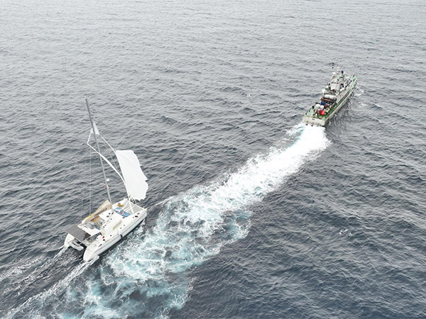 The stranded US sailing vessel rescued by ICG ship Rajveer (Photo/X@IndiaCoastGuard)