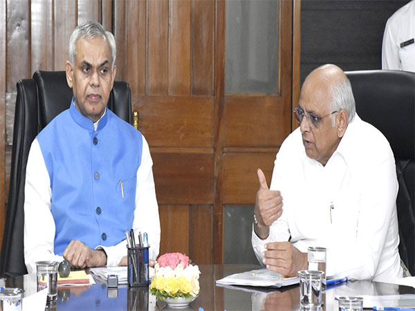 Gujarat Governor Devvrat and Chief Minister Patel (Photo/ANI)