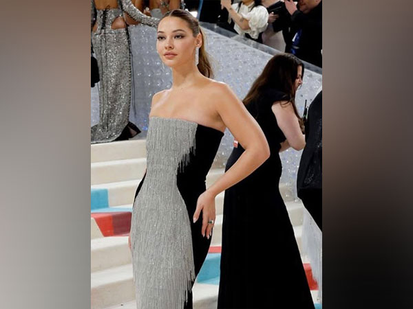 Madelyn Cline (Image source: Instagram/ @madelyncline) 