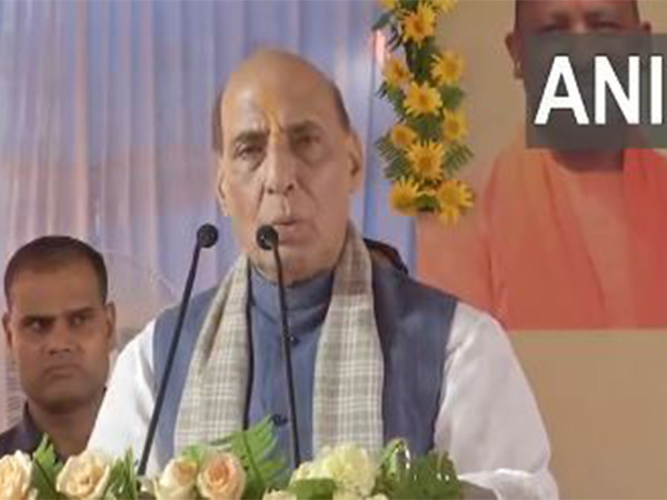 Rajnath Singh addresses a gathering at Badi Kaliji temple in Lucknow (Photo/ANI) 