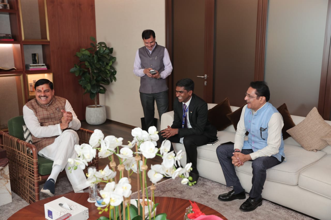 MP CM with Consul General Sivan (Photo/ X@CMMadhyaPradesh) 