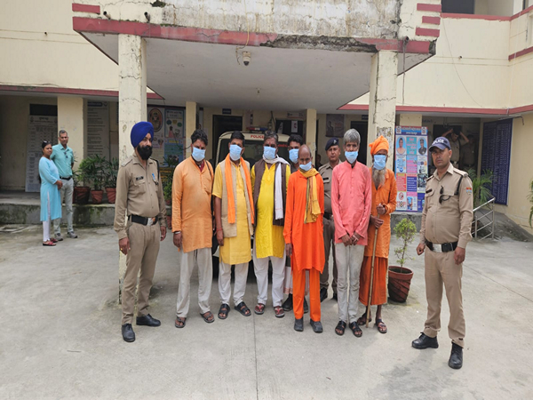 Uttarakhand Police arrests fake babas (Photo Source: SSP Dehradun)