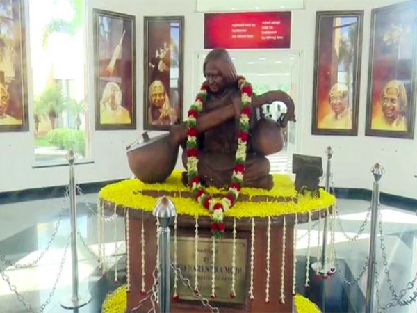 Statue of Former President APJ Abdul Kalam at his memorial in Rameswaram (File photo/ANI)