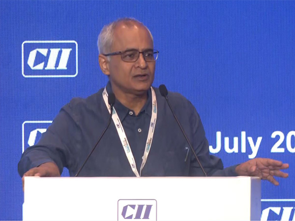 Telecom Secretary Neeraj Mittal (Image: ANI)